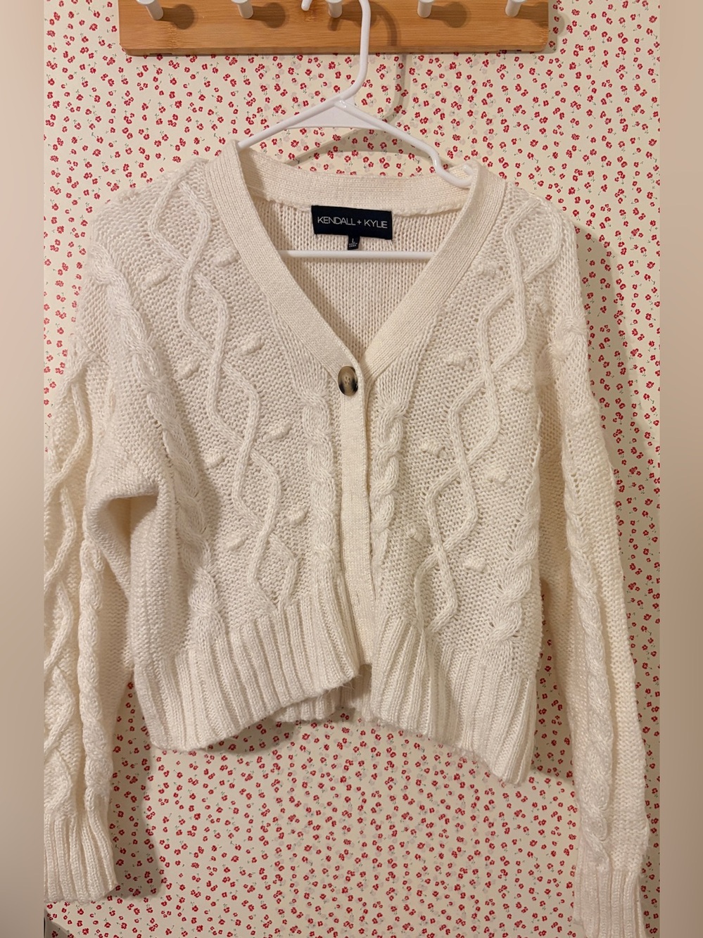 Kendall & Kylie Cream Cable Knit V-Neck Cardigan